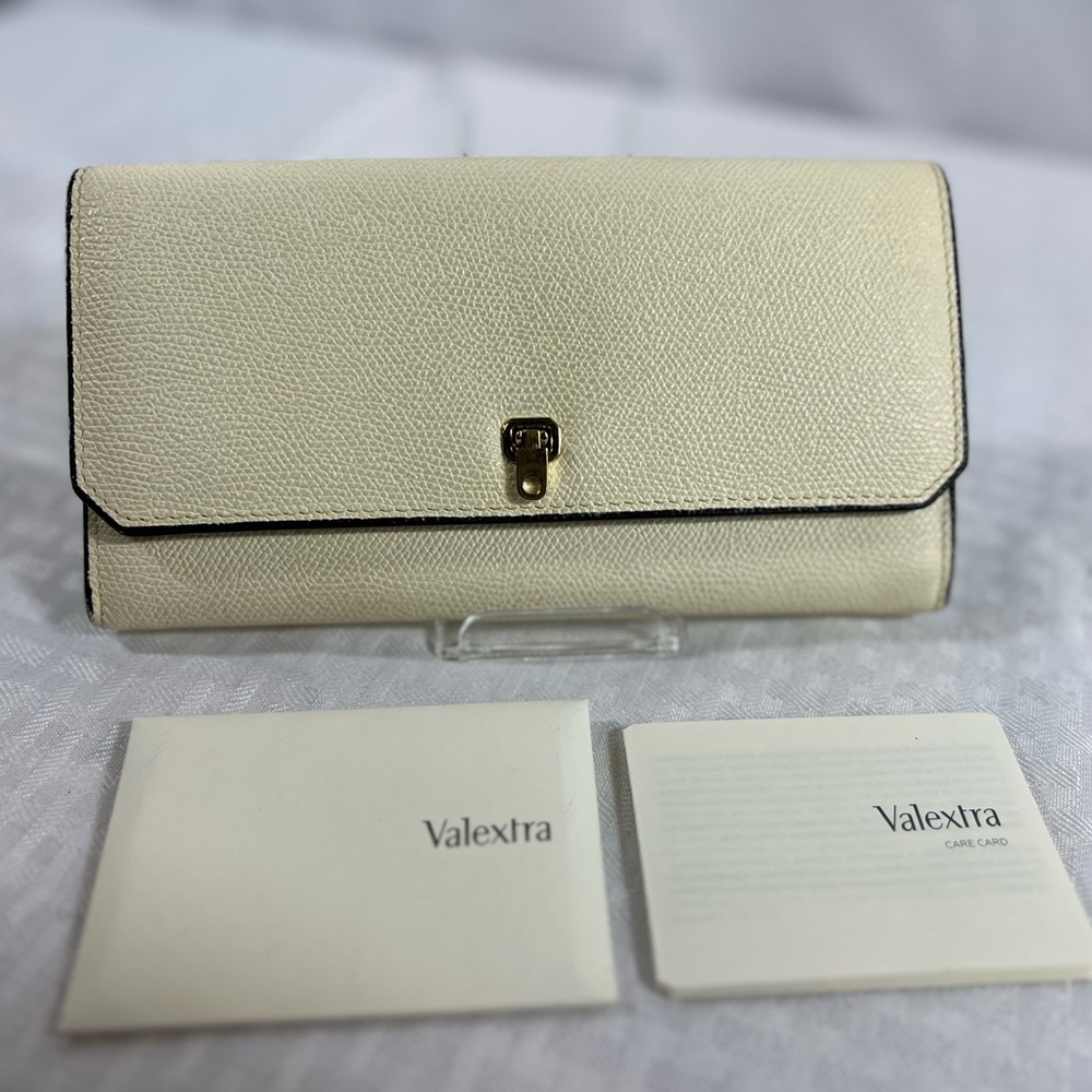 1047: Valextra Ivory Pebbled Leather Continental Wallet Black Trim